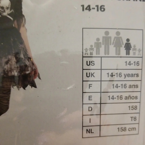 Kids costume #128 - Picture 3 of 4